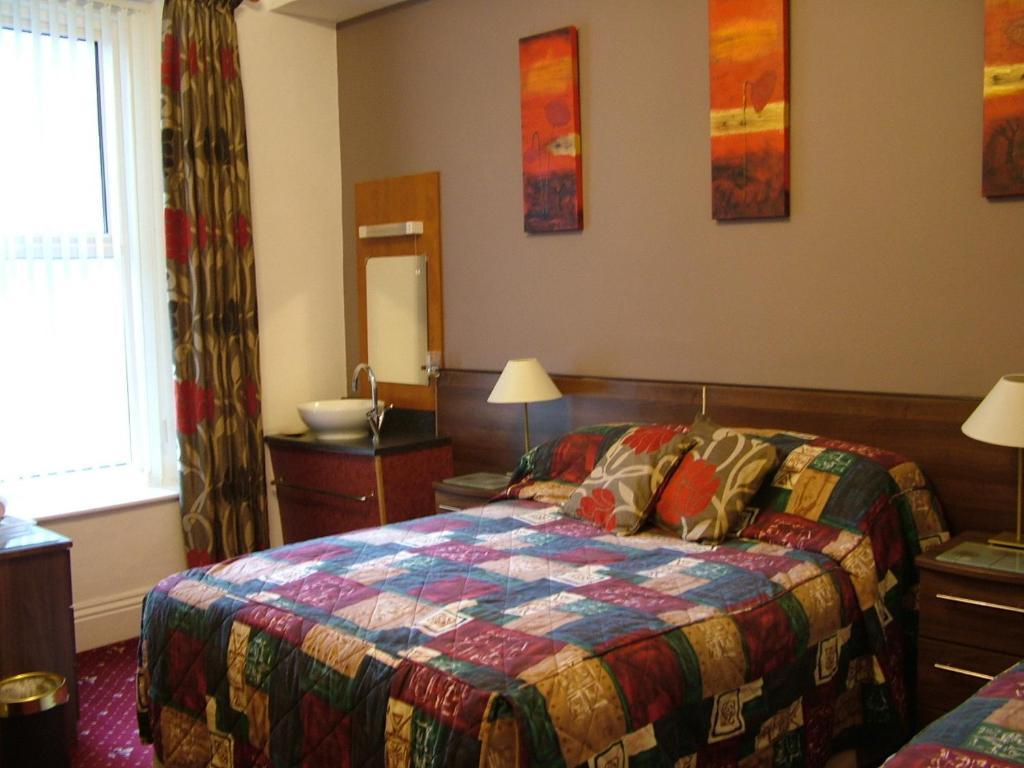 Karden House Otel Llandudno Oda fotoğraf