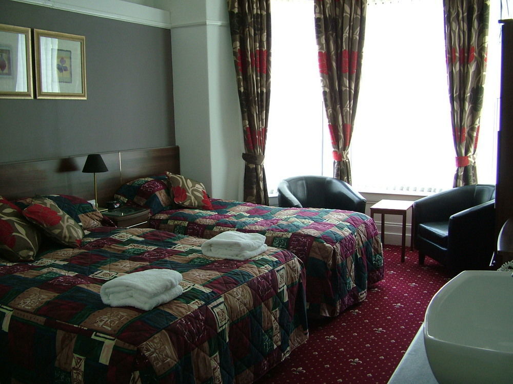Karden House Otel Llandudno Dış mekan fotoğraf